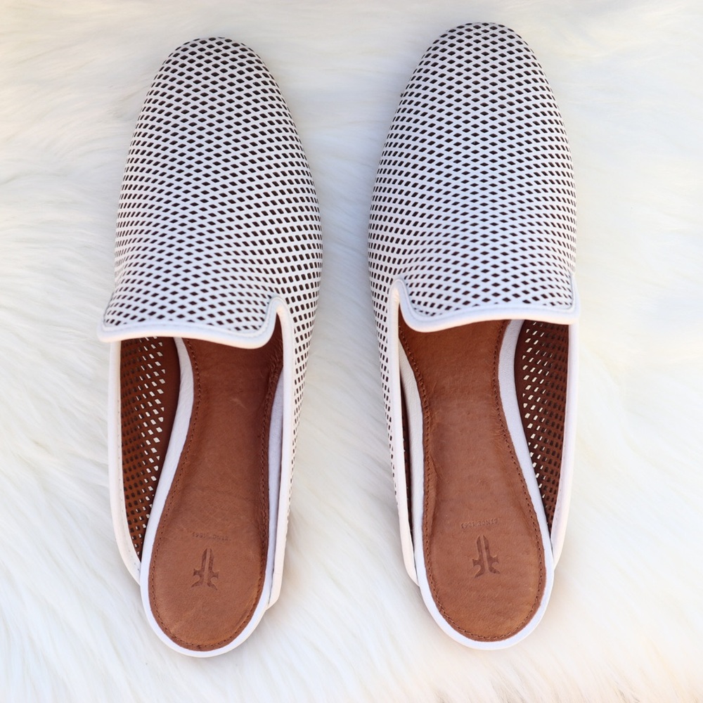 Gwen Perforated Slide - Picture 5 of 7